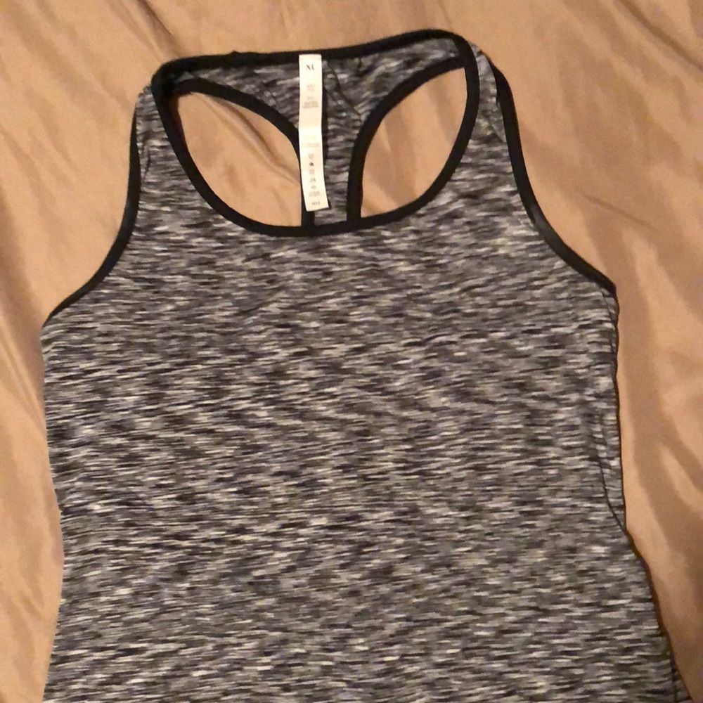 Women’s workout tank top